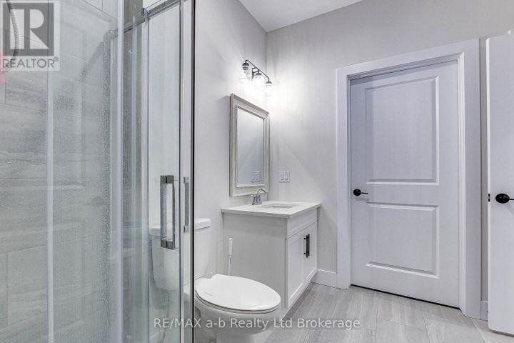 402-12-washington-street-w-norwich-norwich-town-15 at 402 - 12 Washington Street W, Norwich (Norwich Town)