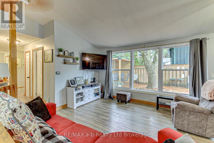 84-baird-street-s-blandford-blenheim-bright-15 at 84 Baird Street S, Innerkip, Woodstock