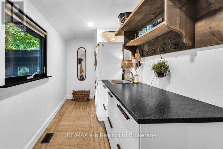 50-main-street-e-norwich-norwich-town-31 at 50 Main Street E, Norwich (Norwich Town)