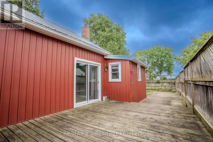 9-elgin-street-west-norwich-norwich-town-05 at 9 Elgin Street West, Norwich (Norwich Town)