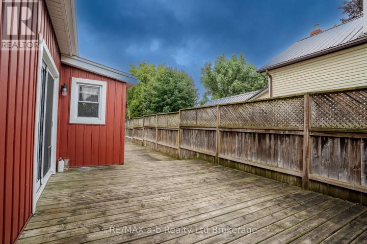 9-elgin-street-west-norwich-norwich-town-06 at 9 Elgin Street West, Norwich (Norwich Town)