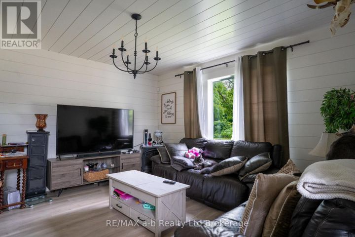 14-old-vienna-road-tillsonburg-10 at 14 Old Vienna Road, Tillsonburg