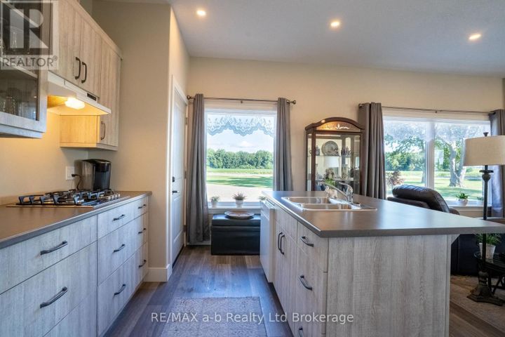 324500-mount-elgin-road-south-west-oxford-10 at 324500 Mount Elgin Road, South-West Oxford