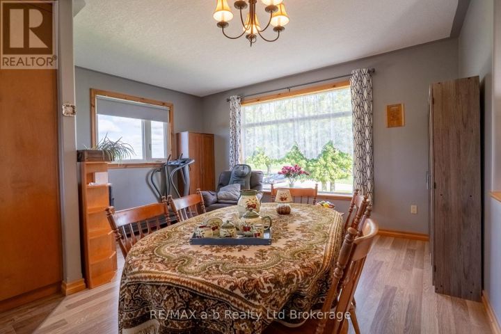 324500-mount-elgin-road-south-west-oxford-16 at 324500 Mount Elgin Road, South-West Oxford