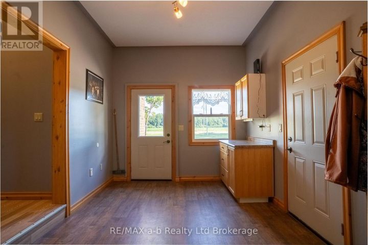 324500-mount-elgin-road-south-west-oxford-19 at 324500 Mount Elgin Road, South-West Oxford