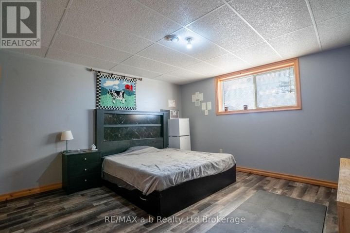 324500-mount-elgin-road-south-west-oxford-26 at 324500 Mount Elgin Road, South-West Oxford