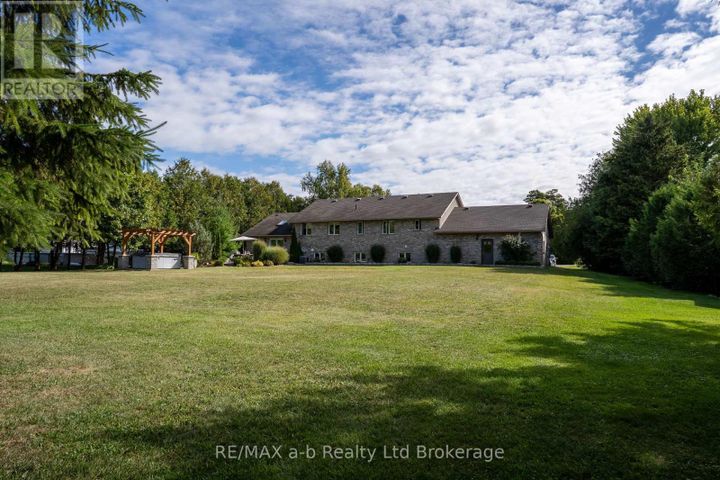 812213-base-line-norwich-hawtrey-06 at 812213 Base Line, Norwich (Hawtrey)