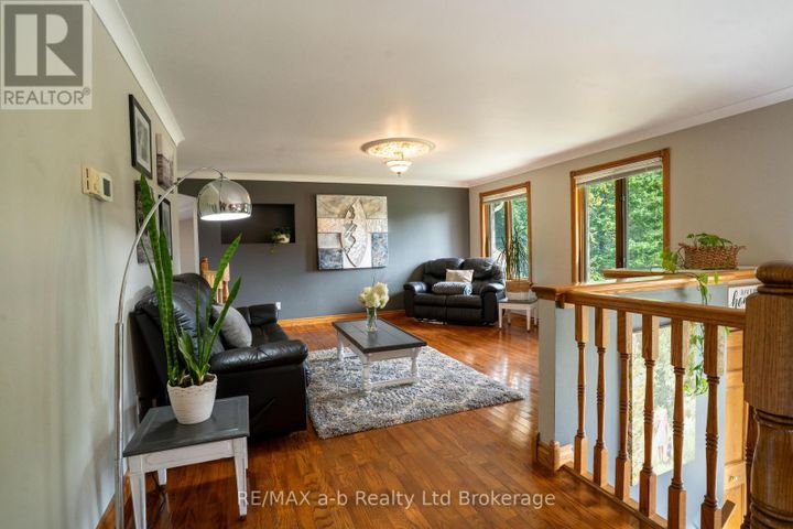 812213-base-line-norwich-hawtrey-15 at 812213 Base Line, Norwich (Hawtrey)