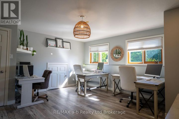 812213-base-line-norwich-hawtrey-26 at 812213 Base Line, Norwich (Hawtrey)