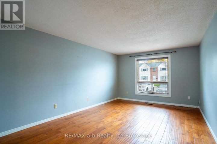 6-380-quarter-town-line-tillsonburg-06 at 6 - 380 Quarter Town Line, Tillsonburg