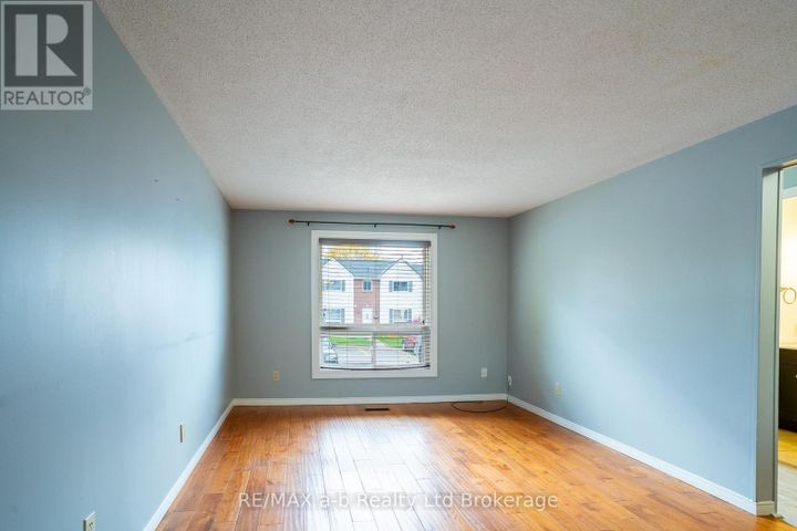 6-380-quarter-town-line-tillsonburg-07 at 6 - 380 Quarter Town Line, Tillsonburg