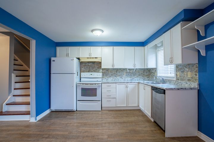 qtl-u6-12 at 6 - 380 Quarter Town Line, Tillsonburg