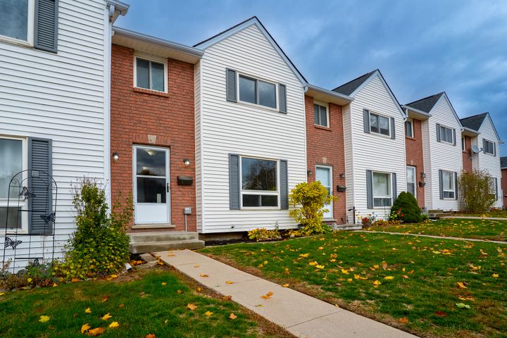 qtl-u6-3 at 6 - 380 Quarter Town Line, Tillsonburg