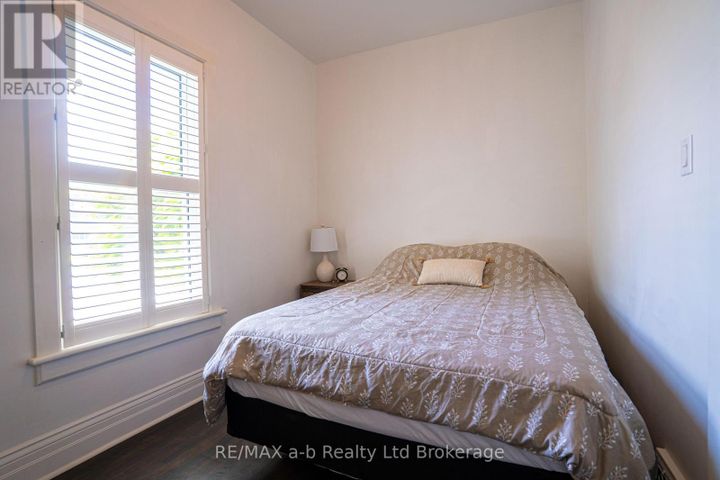 671-henry-street-woodstock-woodstock-south-09 at 671 Henry Street, Woodstock (Woodstock - South)