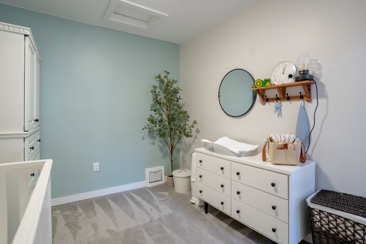 258-graham-21 at 258 Graham Street, Woodstock