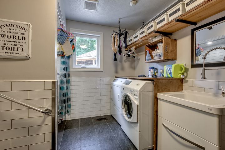 img_5744-img_5749 at 25 Main Street, Norwich (Norwich Town)