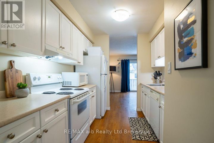 1-10-dufferin-street-norwich-norwich-town-04 at 1 - 10 Dufferin Street, Norwich (Norwich Town)