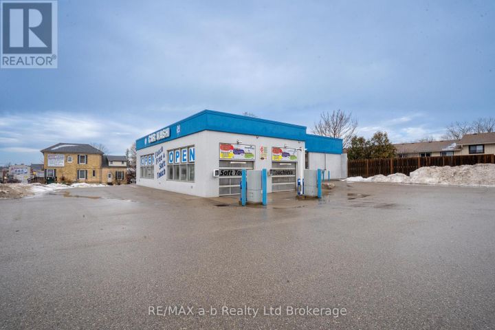 771-dundas-street-woodstock-woodstock-north-02 at 771 Dundas Street, Woodstock (Woodstock - North)