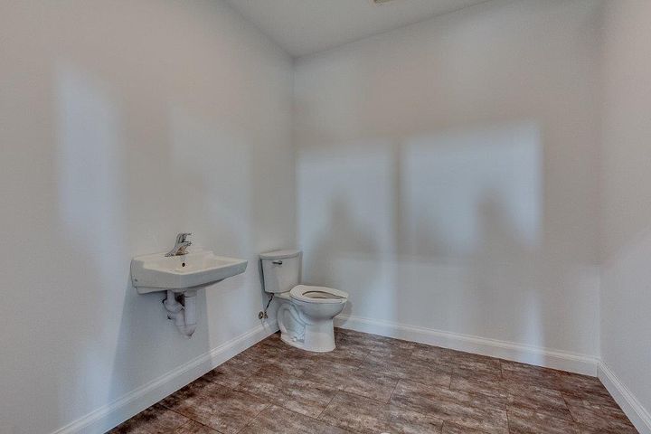 img_7886-img_7891 at 8 - 285793 Airport Road, Norwich (Norwich Town)