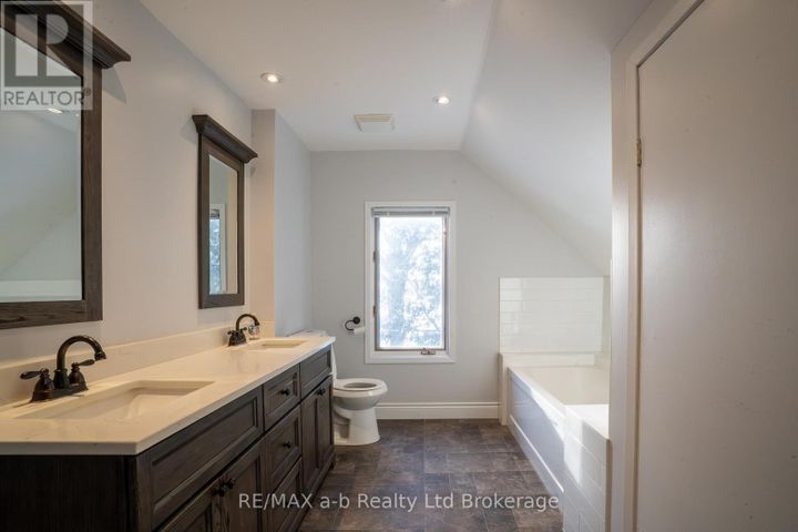 312895-dereham-line-south-west-oxford-dereham-centre-19 at 312895 Dereham Line, South-West Oxford (Dereham Centre)