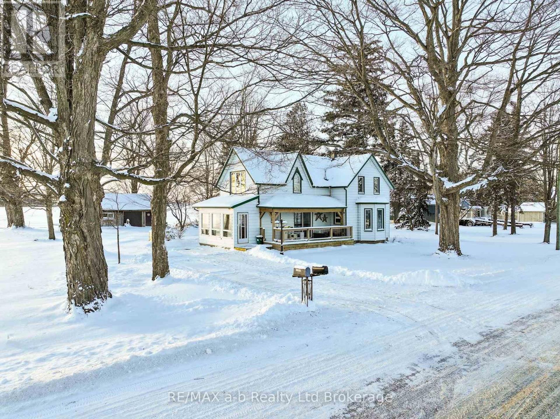 312895 Dereham Line, South-West Oxford (Dereham Centre) 