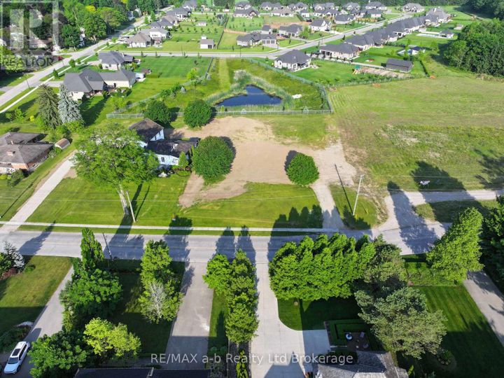226-church-street-norwich-otterville-03 at 226 Church Street, Norwich (Otterville)