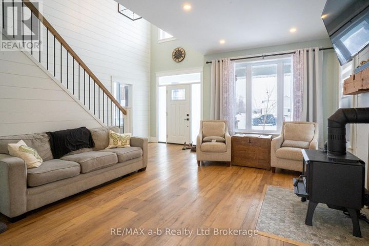 82-sunview-drive-norwich-norwich-town-05 at 82 Sunview Drive, Norwich (Norwich Town)