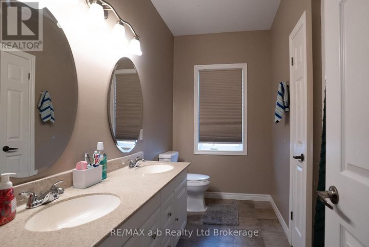 7-irving-drive-norwich-town-norwich-11 at 7 Irving Drive, Norwich Town, Norwich