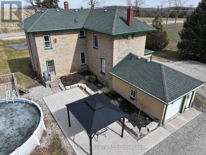 405094-beaconsfield-road-rural-norwich-norwich-02 at 405094 Beaconsfield Road, Rural Norwich, Norwich