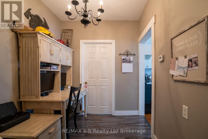 405094-beaconsfield-road-rural-norwich-norwich-11 at 405094 Beaconsfield Road, Rural Norwich, Norwich