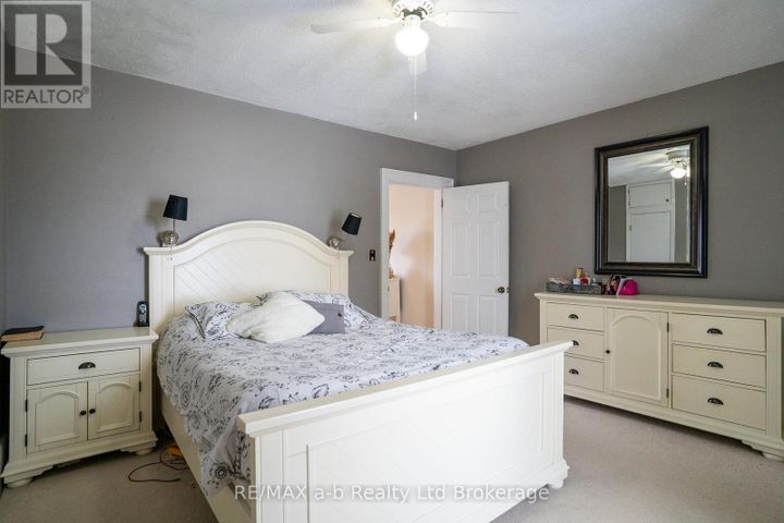 405094-beaconsfield-road-rural-norwich-norwich-13 at 405094 Beaconsfield Road, Rural Norwich, Norwich