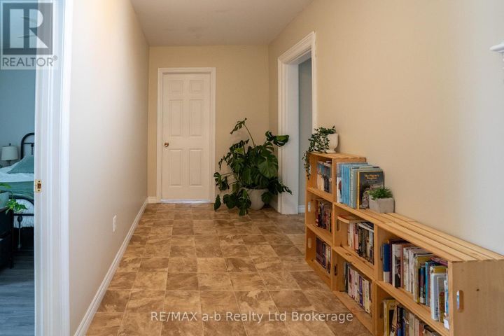 405094-beaconsfield-road-rural-norwich-norwich-16 at 405094 Beaconsfield Road, Rural Norwich, Norwich