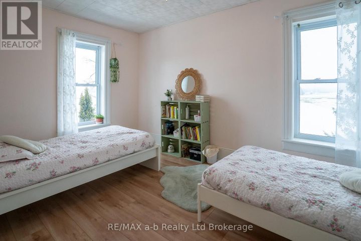 405094-beaconsfield-road-rural-norwich-norwich-17 at 405094 Beaconsfield Road, Rural Norwich, Norwich