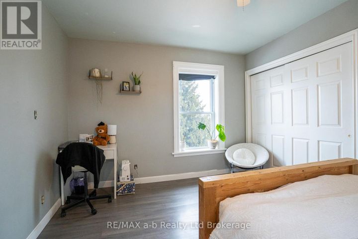 405094-beaconsfield-road-rural-norwich-norwich-19 at 405094 Beaconsfield Road, Rural Norwich, Norwich