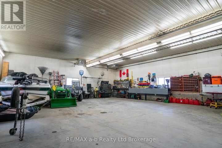 405094-beaconsfield-road-rural-norwich-norwich-24 at 405094 Beaconsfield Road, Rural Norwich, Norwich