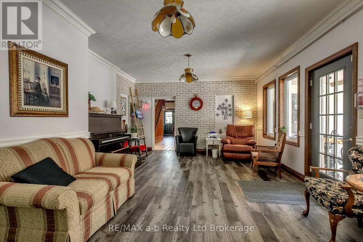 25-main-street-e-norwich-town-norwich-21 at 25 E Main Street, Norwich Town, Norwich