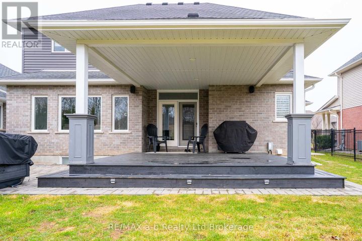 30-brookside-lane-tillsonburg-tillsonburg-05 at 30 Brookside Lane, Tillsonburg