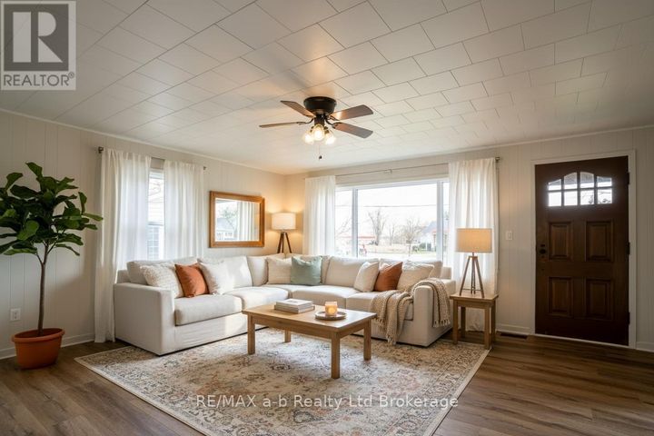 7-ball-street-tillsonburg-tillsonburg-06 at 7 Ball Street, Tillsonburg