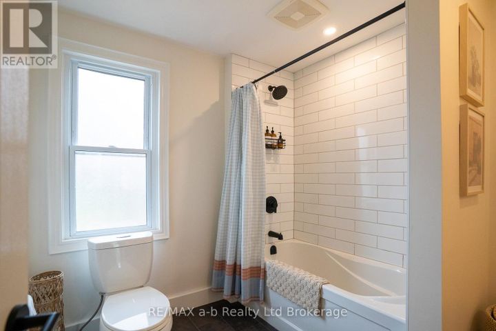 270-main-street-e-otterville-norwich-17 at 270 E Main Street, Otterville, Norwich