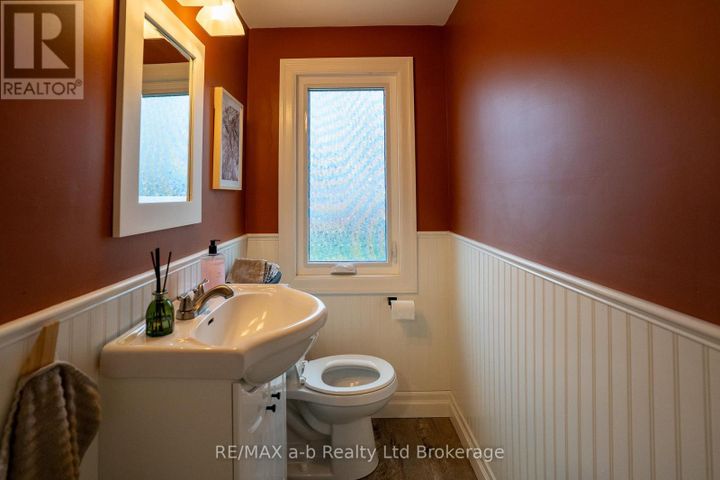 270-main-street-e-otterville-norwich-18 at 270 E Main Street, Otterville, Norwich