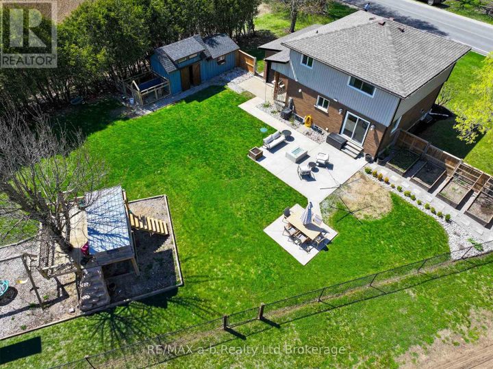 144718-potters-road-rural-norwich-norwich-04 at 144718 Potters Road, Rural Norwich, Norwich