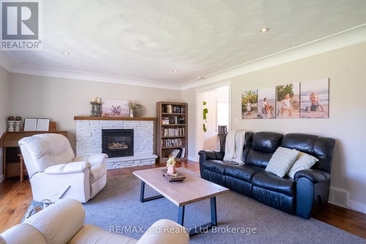 144718-potters-road-rural-norwich-norwich-16 at 144718 Potters Road, Rural Norwich, Norwich