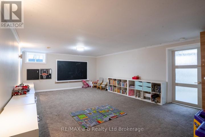 144718-potters-road-rural-norwich-norwich-23 at 144718 Potters Road, Rural Norwich, Norwich