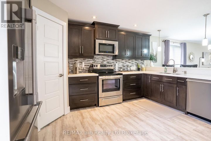136-maple-lane-tillsonburg-tillsonburg-17 at 136 Maple Lane, Tillsonburg