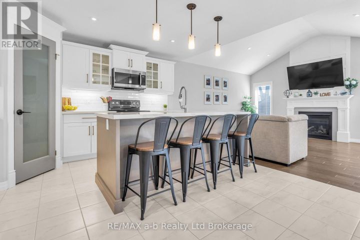 7-arnold-street-tillsonburg-tillsonburg-04 at 7 Arnold Street, Tillsonburg