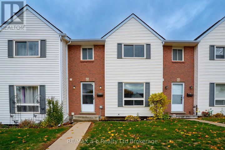 6-380-quarter-town-line-tillsonburg-tillsonburg-02 at 6 - 380 Quarter Town Line, Tillsonburg