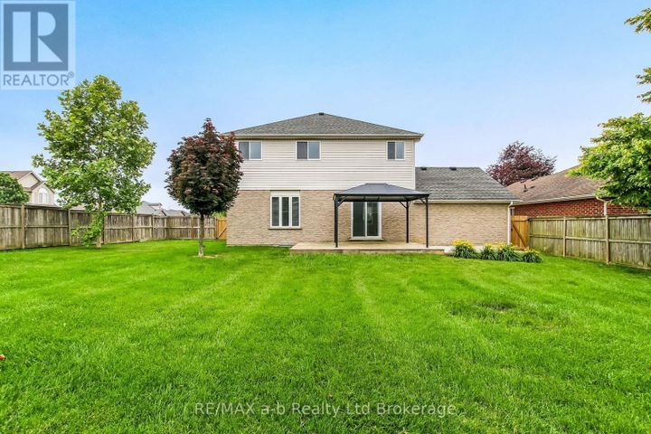 39-primrose-drive-tillsonburg-tillsonburg-05 at 39 Primrose Drive, Tillsonburg