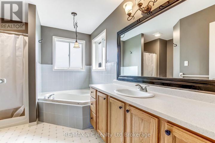 39-primrose-drive-tillsonburg-tillsonburg-13 at 39 Primrose Drive, Tillsonburg