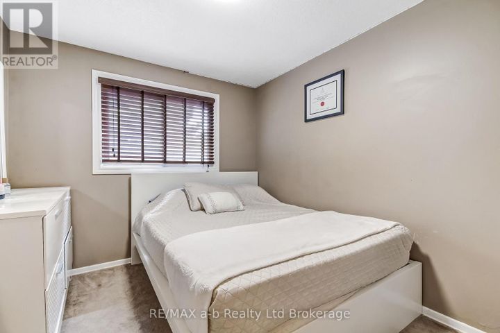 45-carlyle-place-kitchener-15 at 45 Carlyle Place, Kitchener