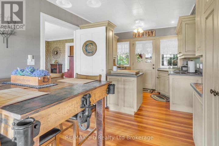 1813-norfolk-county-19-road-w-vanessa-norfolk-19 at 1813 W Norfolk County 19 Road, Vanessa, Norfolk